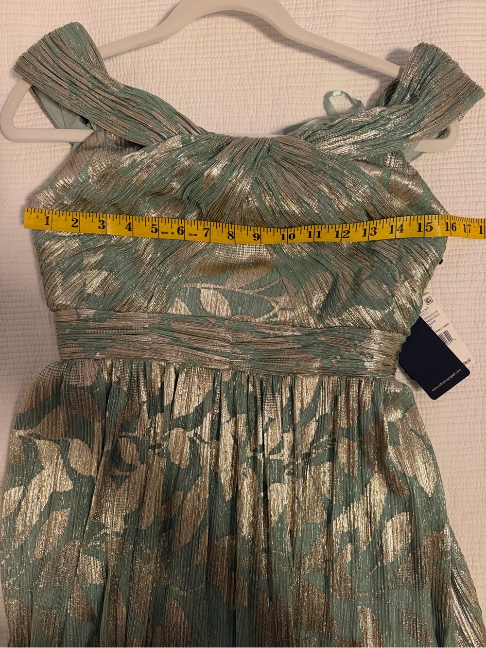 Adrianna Papell Leaf Print Off-The-Shoulder Foiled Knit A-Line Gown Dress - Picture 10 of 12